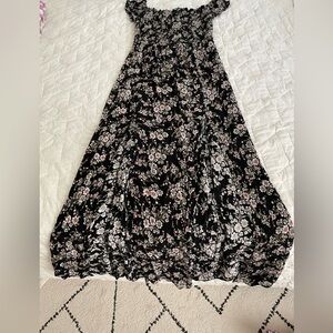 American Eagle Maxi Off Shoulder Dress